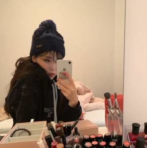 Meet your Posher, Janet